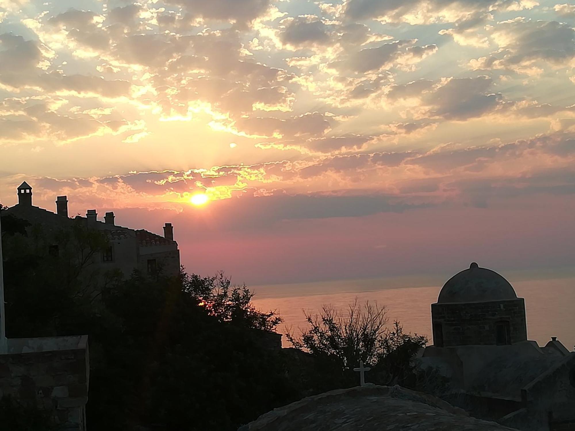 Kissamitakis Guesthouse Monemvasía Buitenkant foto